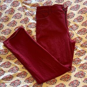 Bandolino Amy Skinny Jeans in Deep Burgundy
